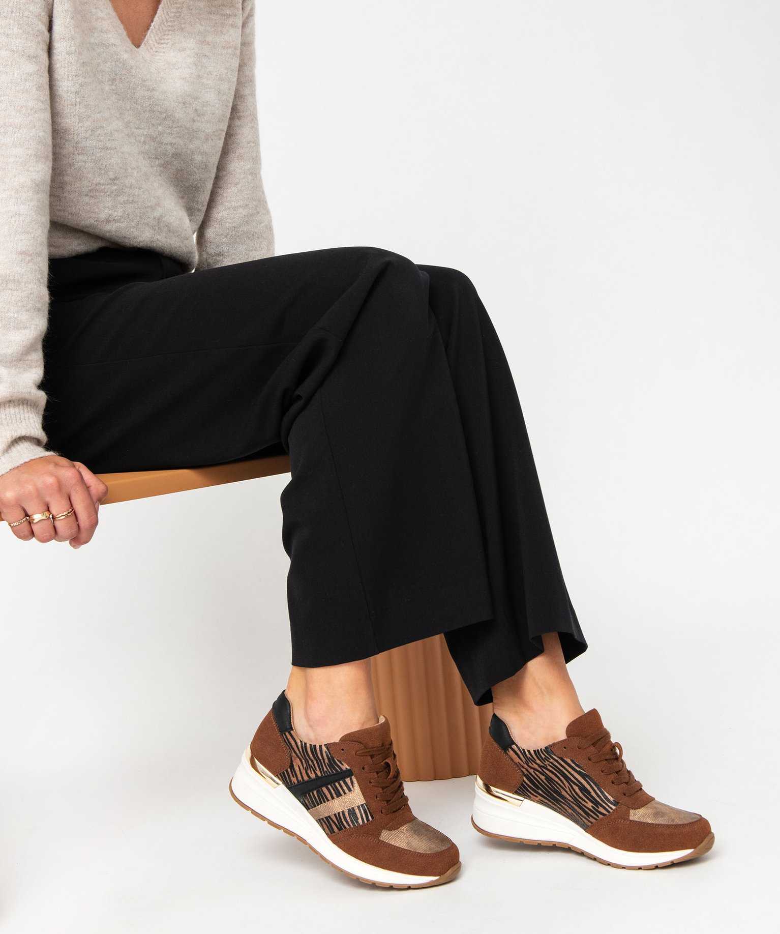 Baskets femme casual zébrées à semelle compensée marron | GEMO