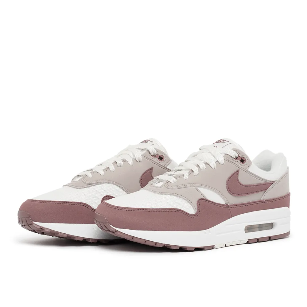 Nike Air Max 1 DZ2628-104 / weiss