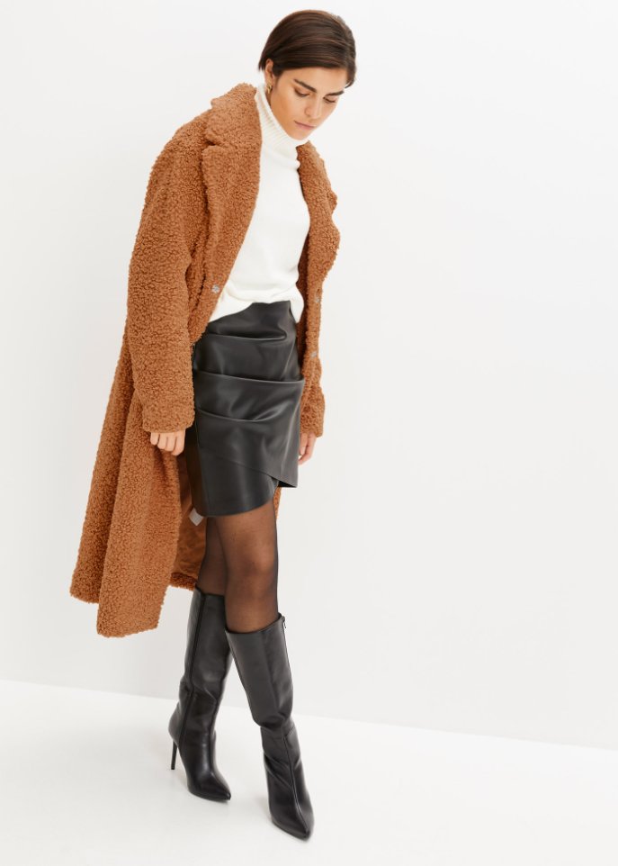 Mantel aus Teddyfleece