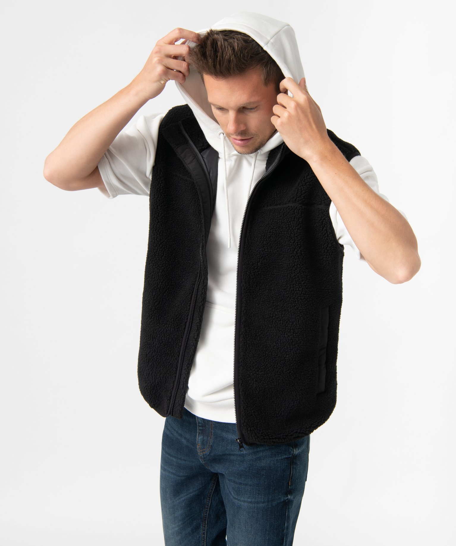 Sweat homme zippé sans manches en sherpa noir | GEMO