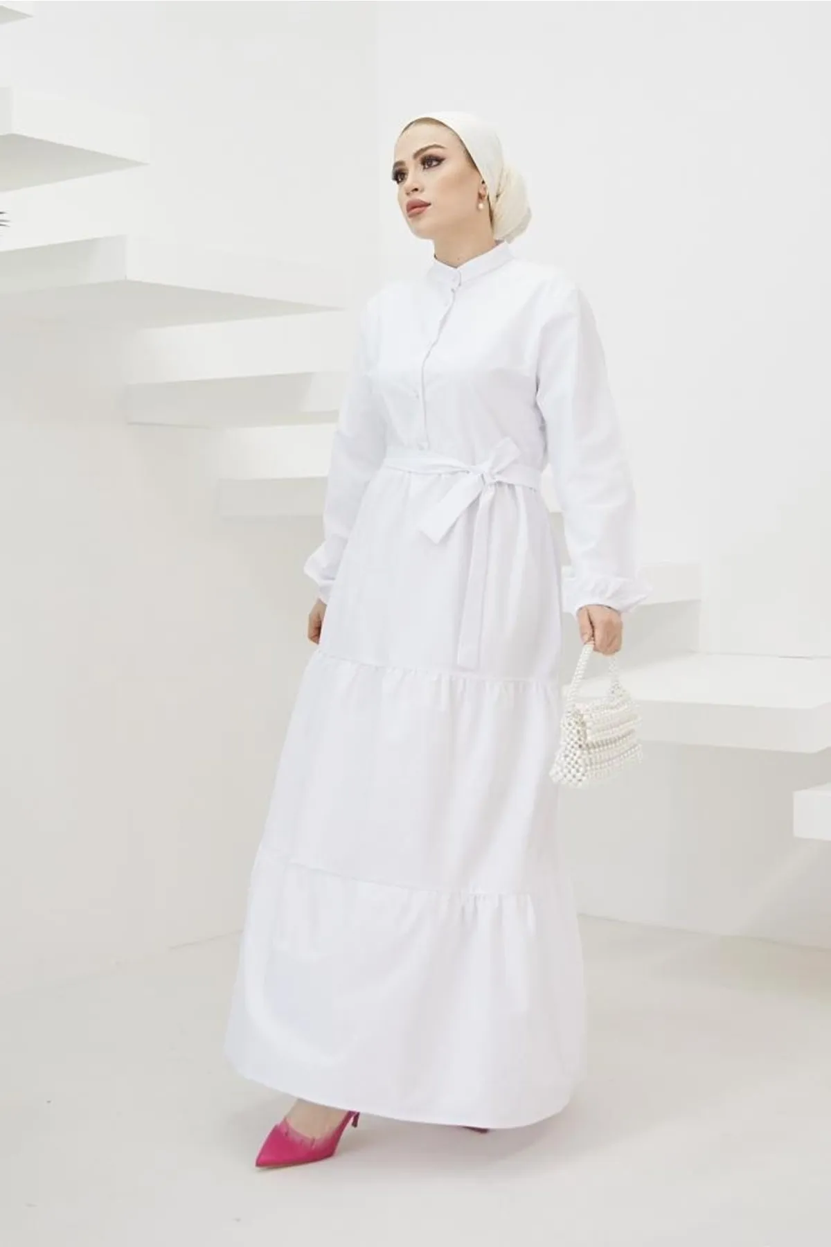 benguen  428 Prächtiges Hijab-Kleid mit Kragen und Knöpfen in Weiß
