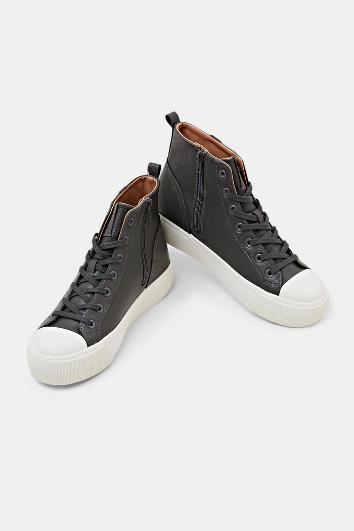 Plateau-Sneakers in Lederoptik