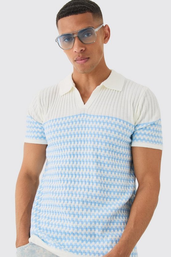 Gestreiftes Poloshirt mit V-Ausschnitt