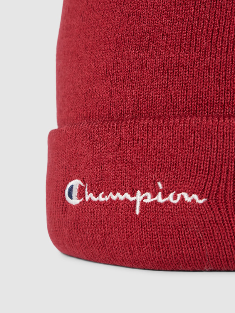 Beanie mit Label-Stitching in bordeaux rot