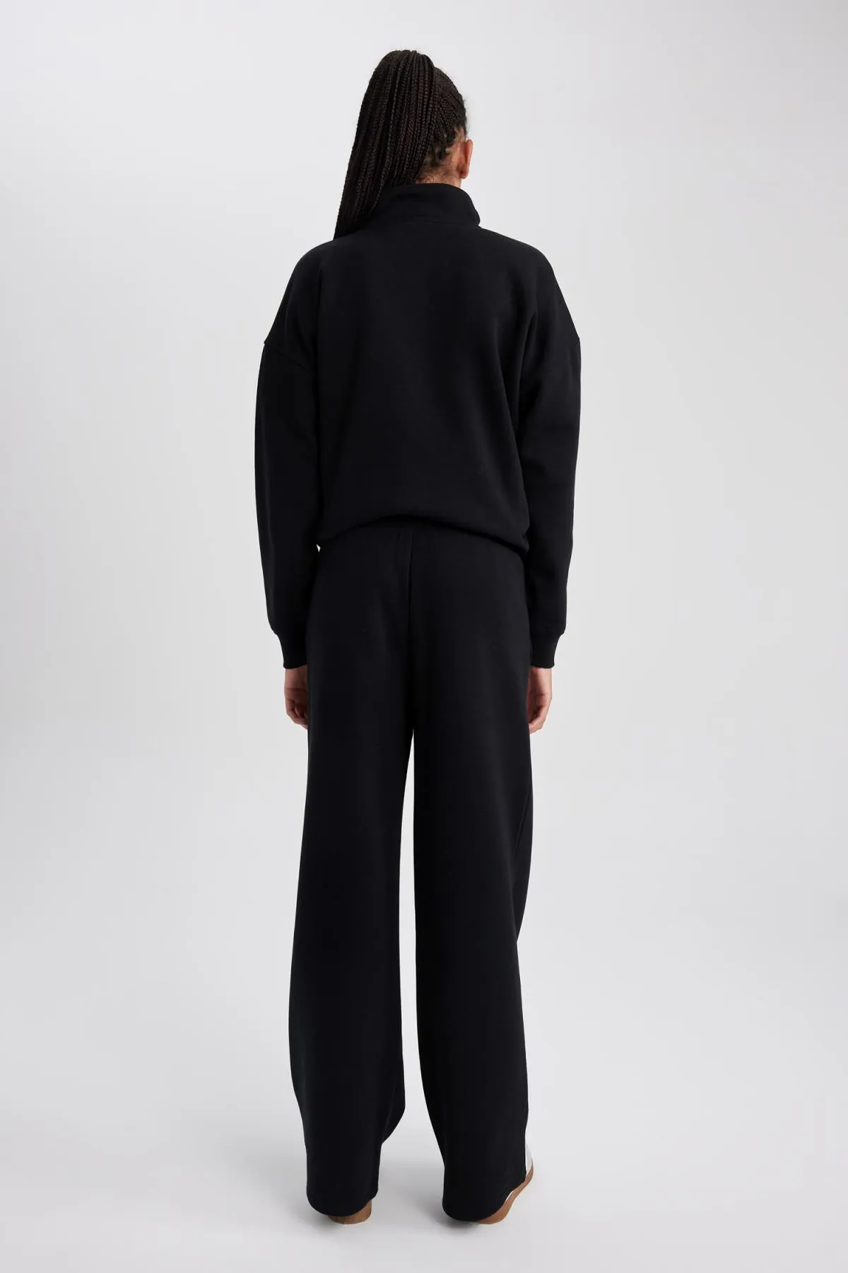 DeFacto  Dicker Stoff - Jogginghose mit gerader Passform und Taschen A0954ax23wn