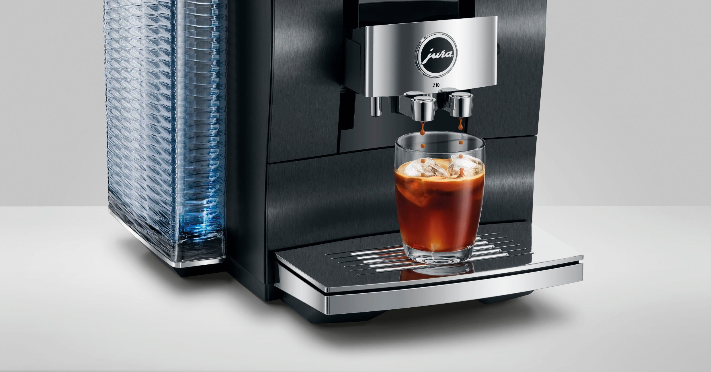 JURA Kaffeevollautomat 15368 Z10 Aluminium Dark Inox (EA) Signature Line