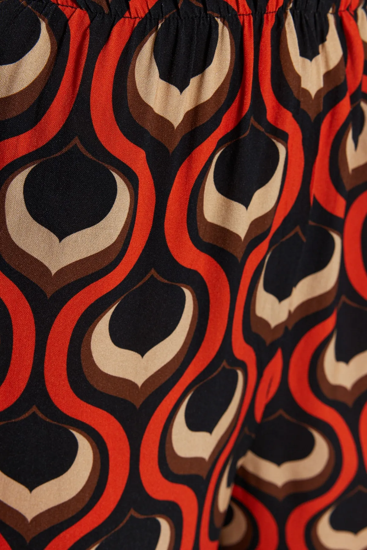 Trendyol Collection  Geometrisch gemusterte Webhose TBESS23PL00010