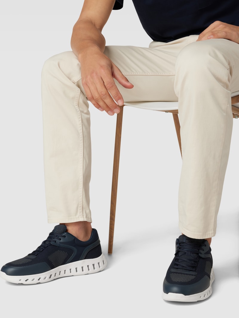 Sneaker mit Mesh-Besatz Modell 'OUTSTREAM' in dunkelblau