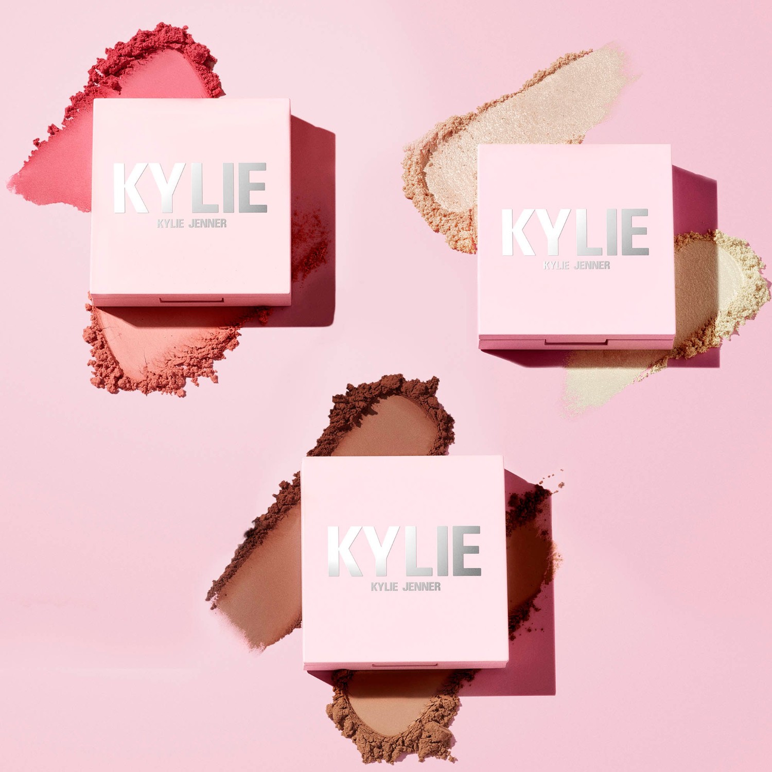 Cipria abbronzante compatta KYLIE COSMETICS