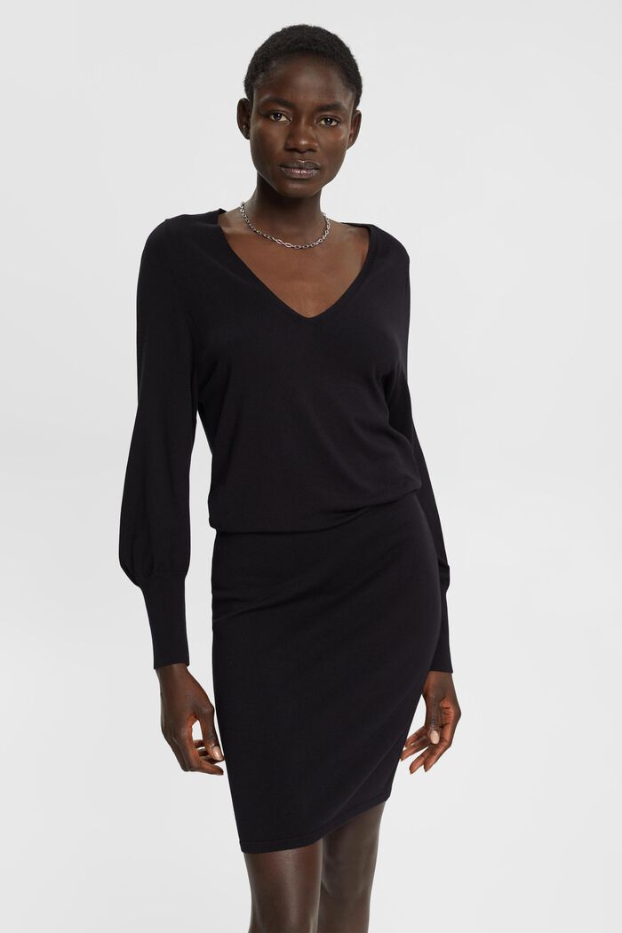 Strickkleid mit Ärmelschlitzen, LENZING™ ECOVERO™