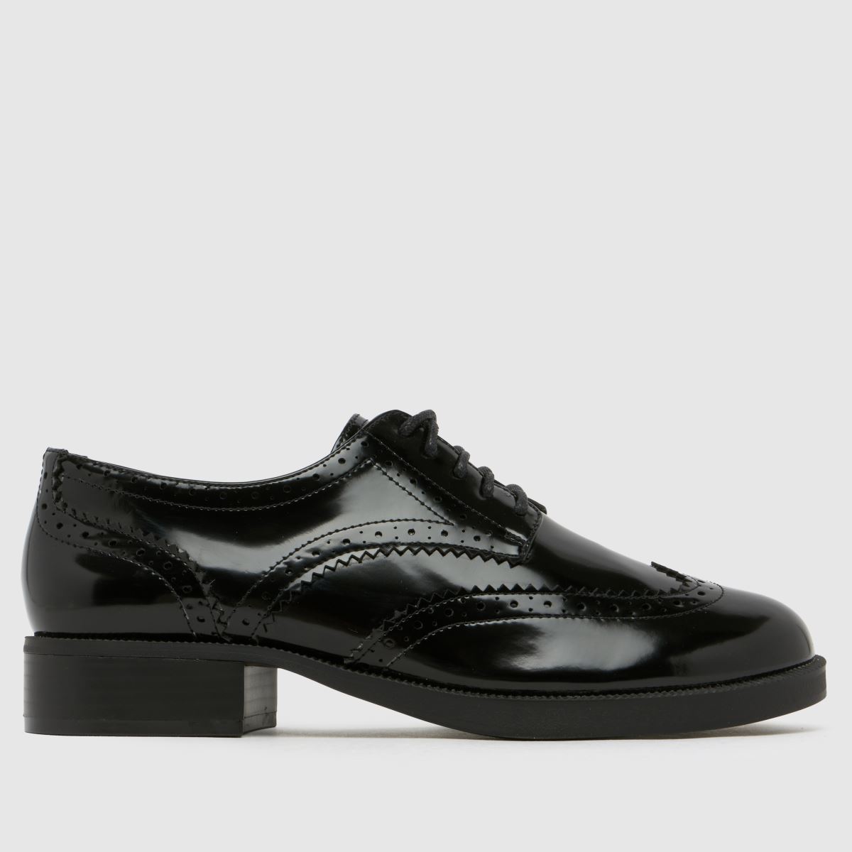 Schuh Lallie brogue lapos talpú cipők fekete színben
