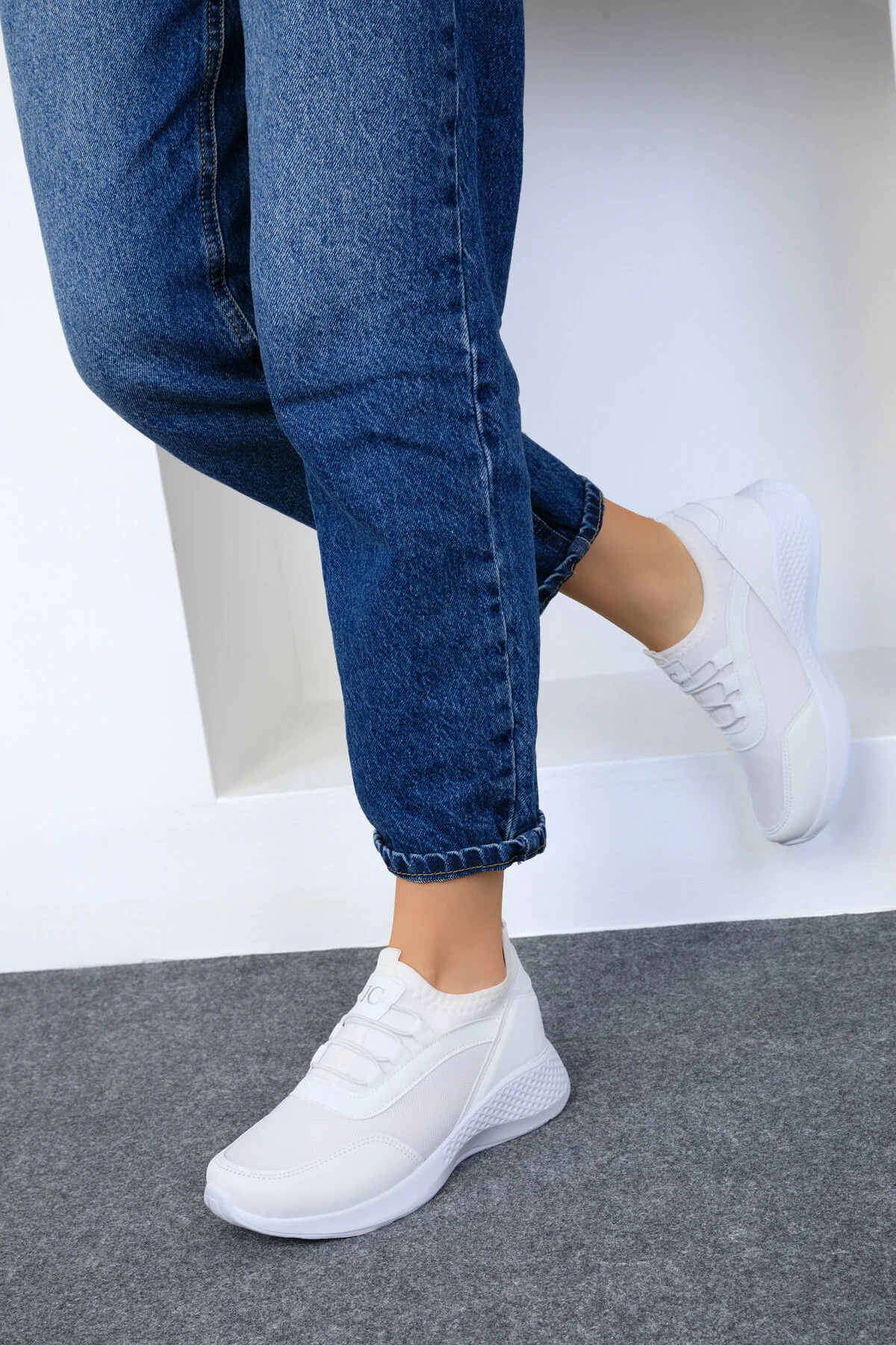 SOHO  Weiß-Weiße Damen Sneaker 15226