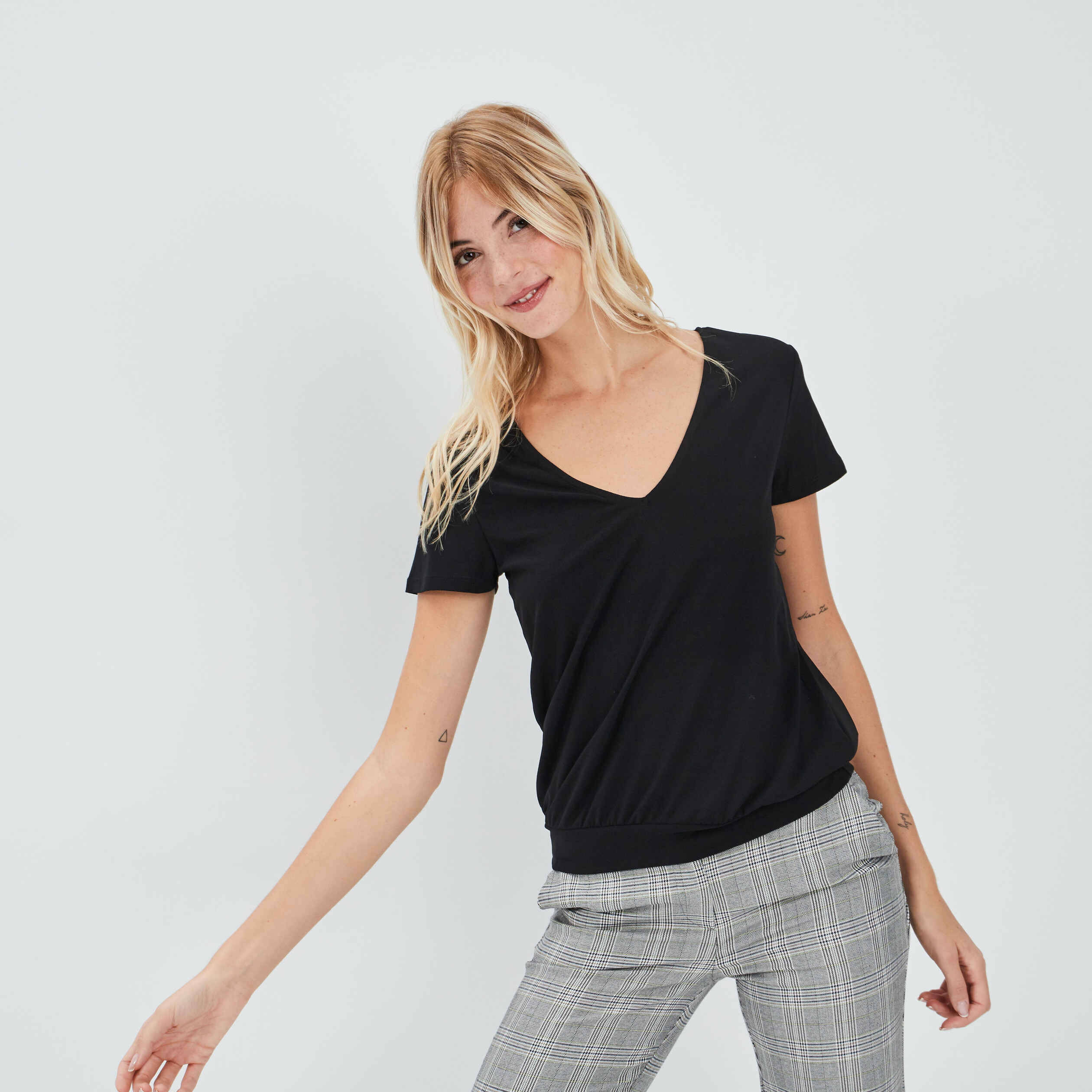 T-shirt manches courtes noir femme | La Halle