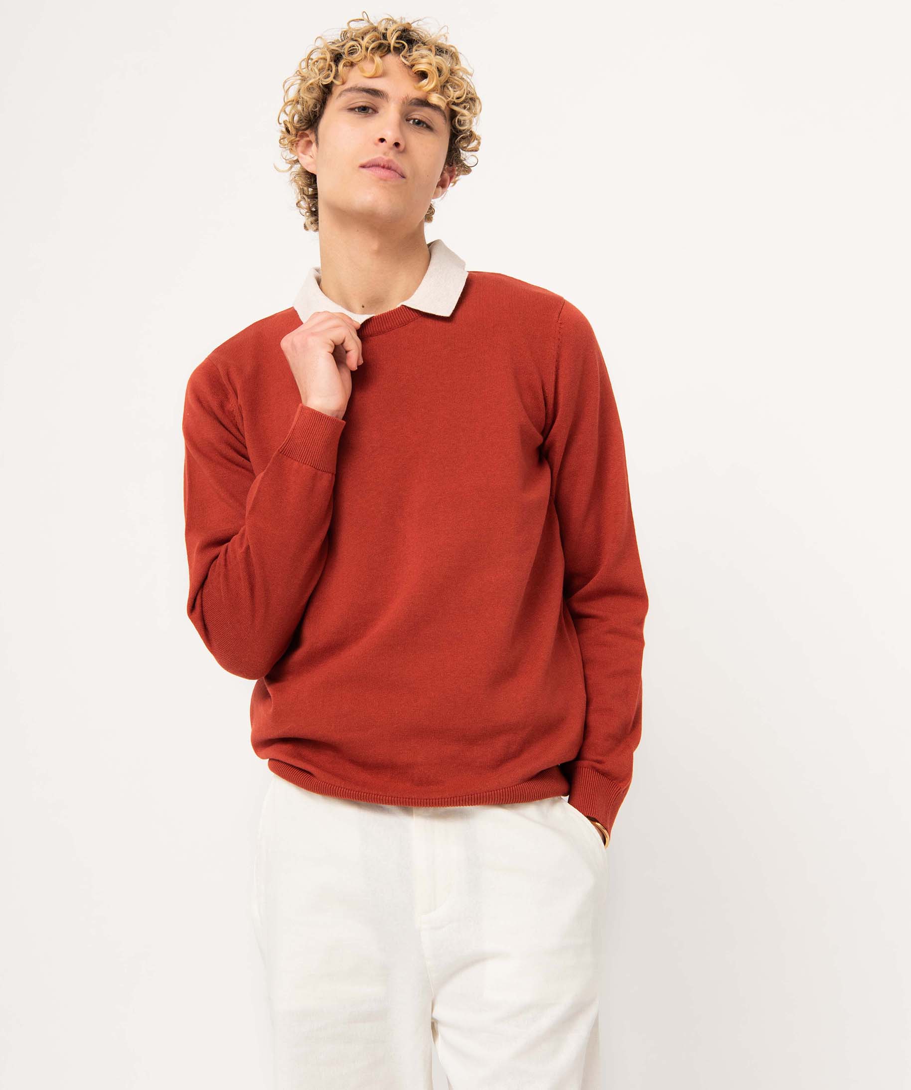 Pull homme à col rond en coton rouge | GEMO