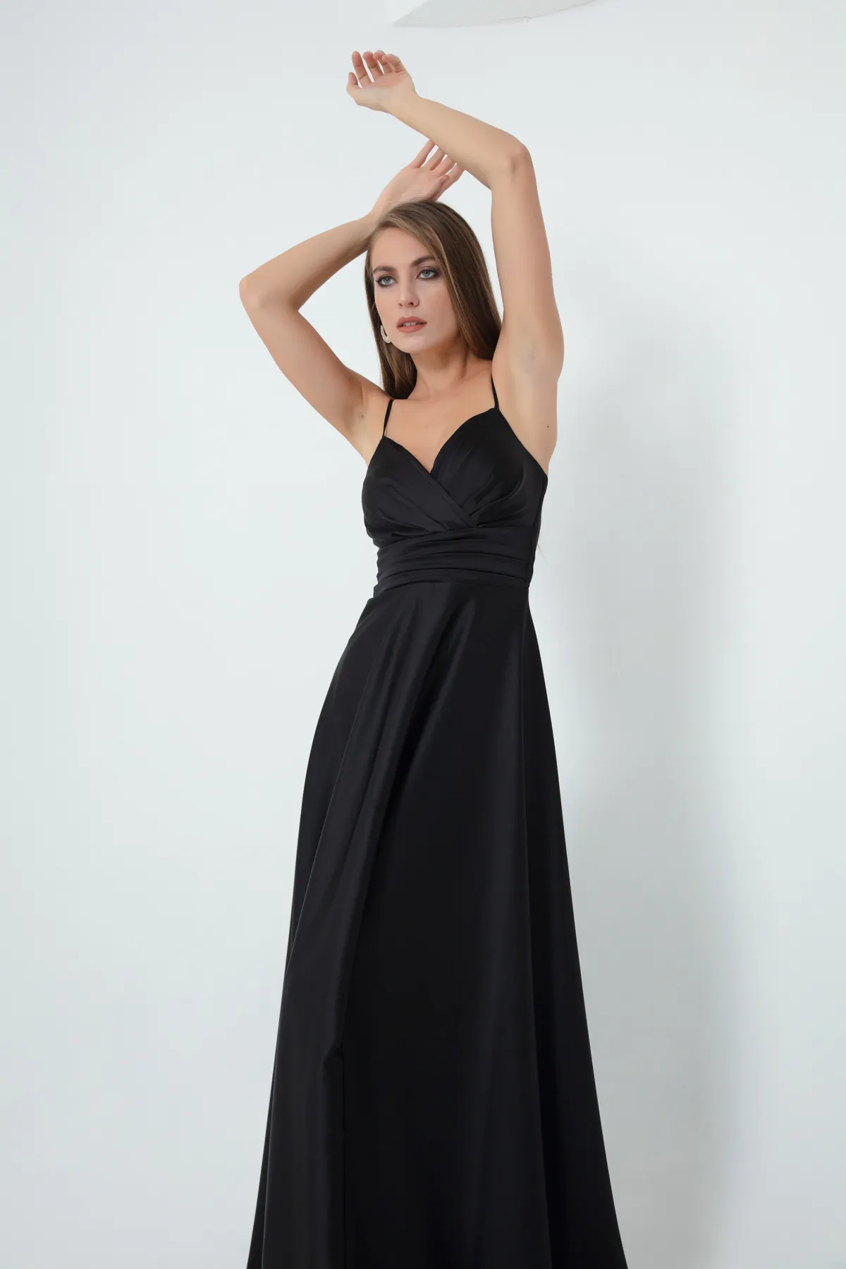 Lafaba  Langes Abendkleid aus Satin mit schwarzen Kordelträgern und Taillengürtel für Damen und Abschlussballkleid