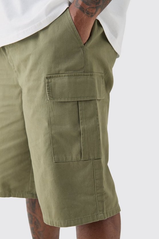 Plus lockere Cargo-Shorts mit elastischem Bund