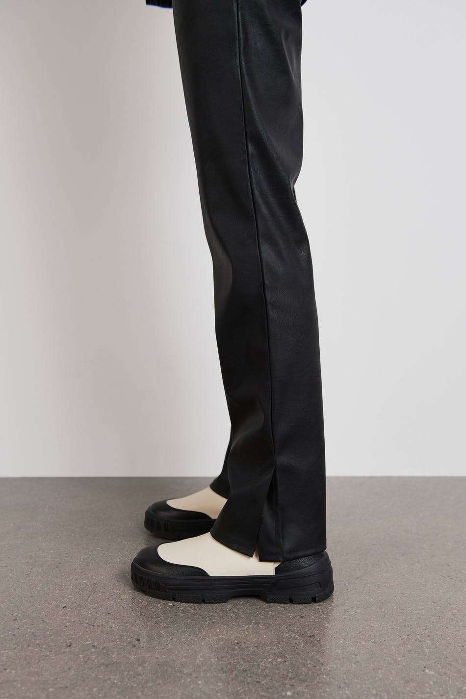 S pu trousers