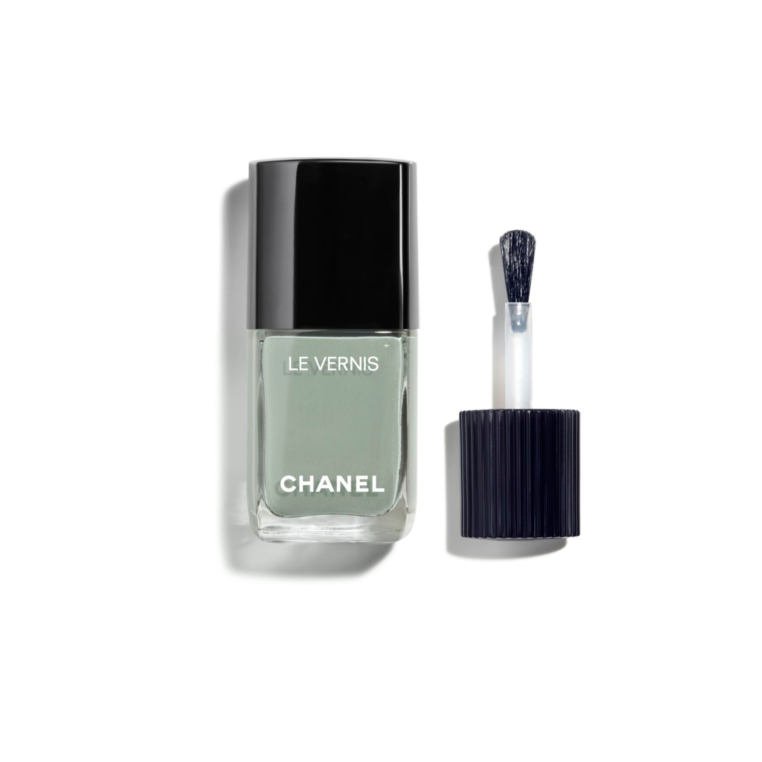 LE VERNIS