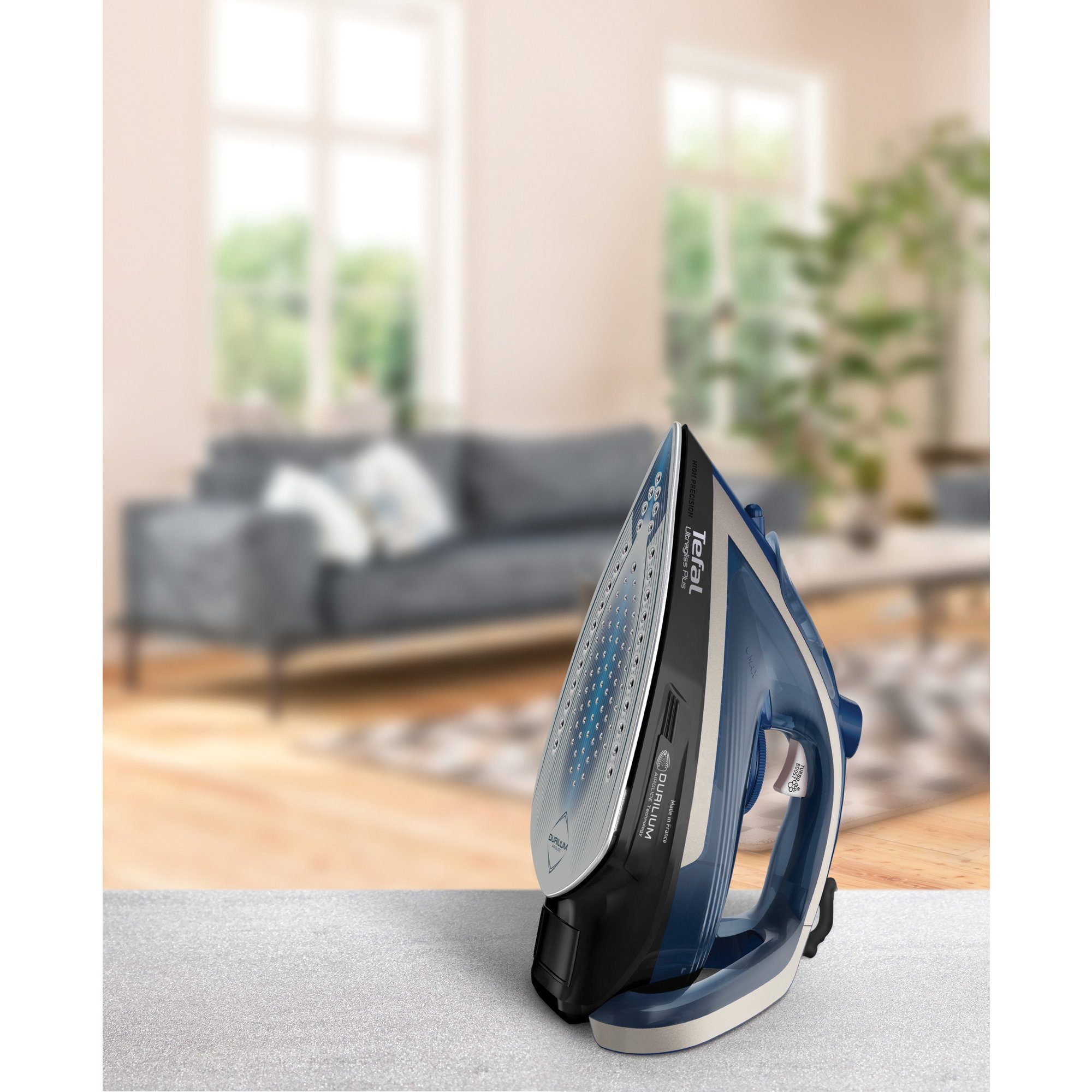 Tefal Dampfbügeleisen Tefal Ultragliss+ Anti-Kalk FV6846E1
