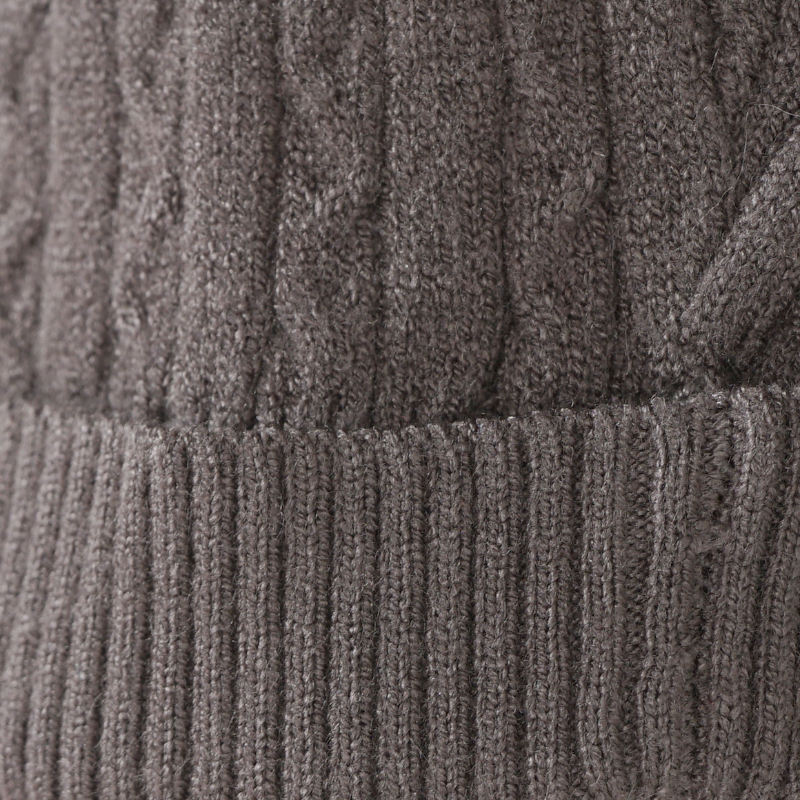 Newborn Strickleggings mit Zopfmuster