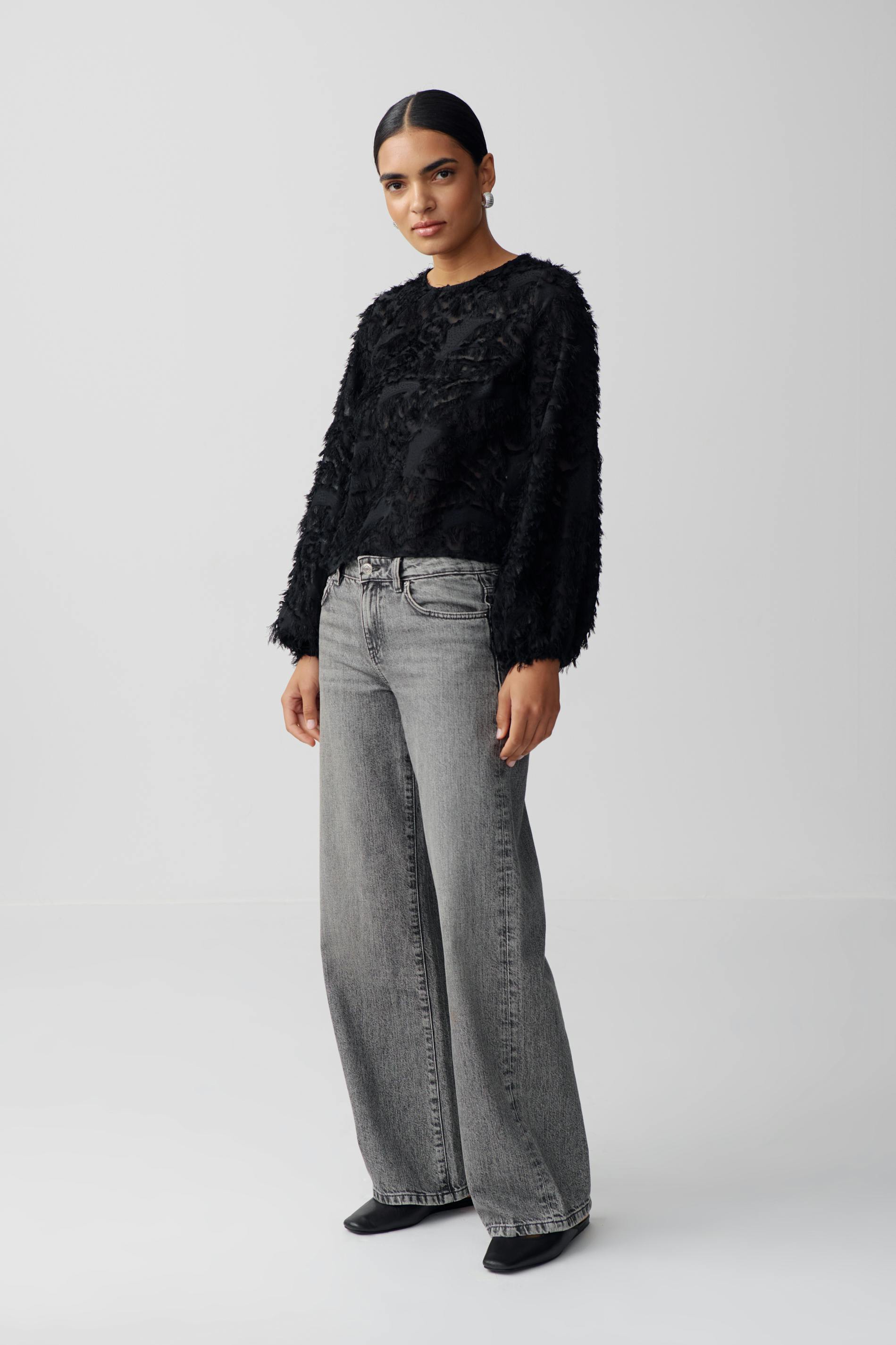 Structured open back top
