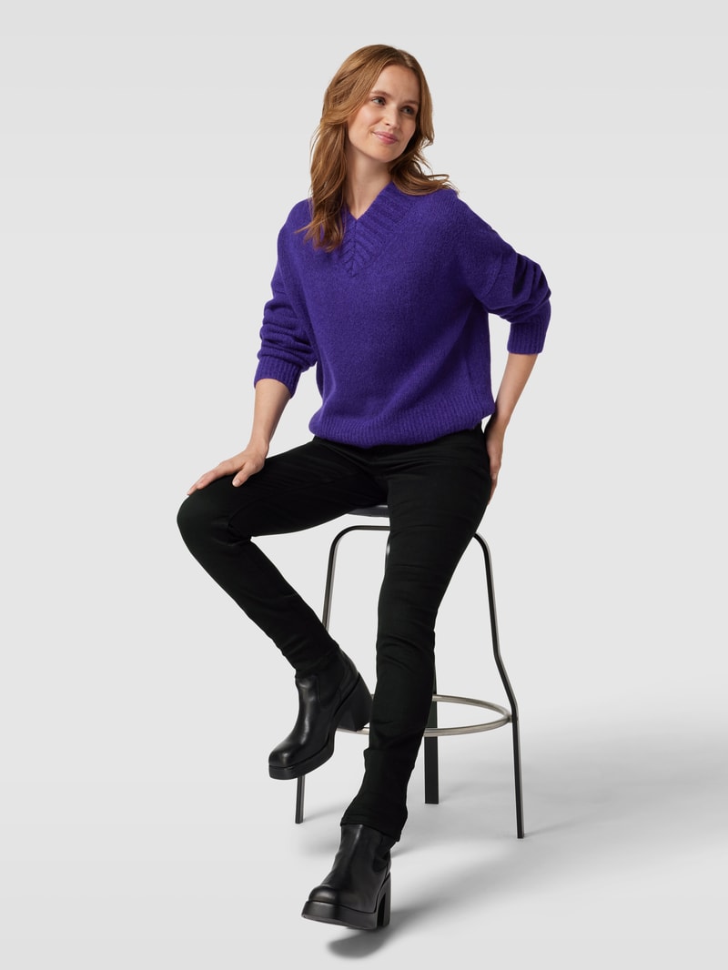 Skinny Fit Jeans im 5-Pocket-Design Modell 'AMAL' in schwarz