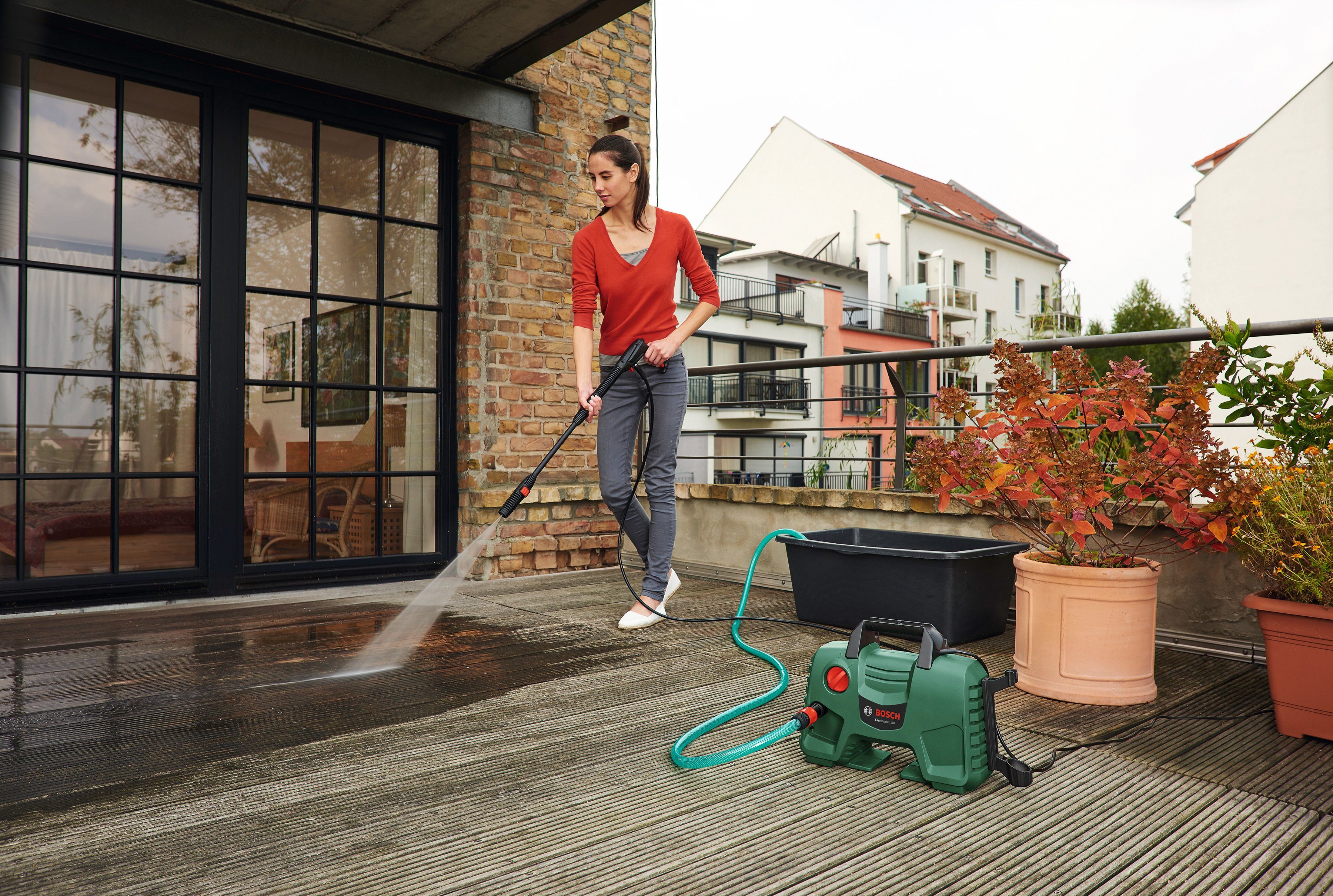 Bosch Home & Garden Hochdruckreiniger EasyAquatak 110, Druck max: 110 bar, Fördermenge max: 330 l/h, mit umfangreichem Zubehör