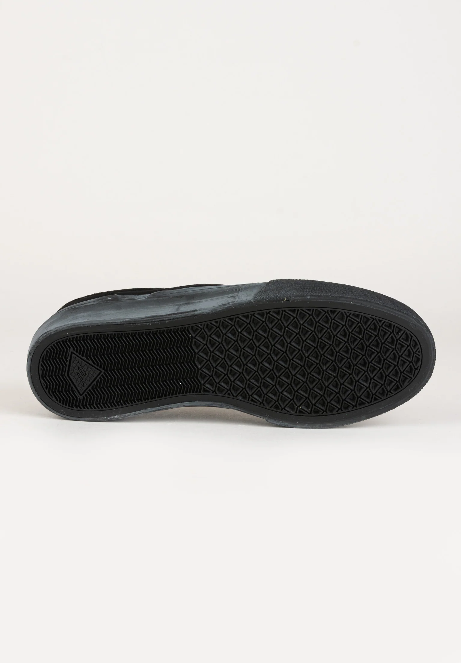 Wino G6 Slip-On