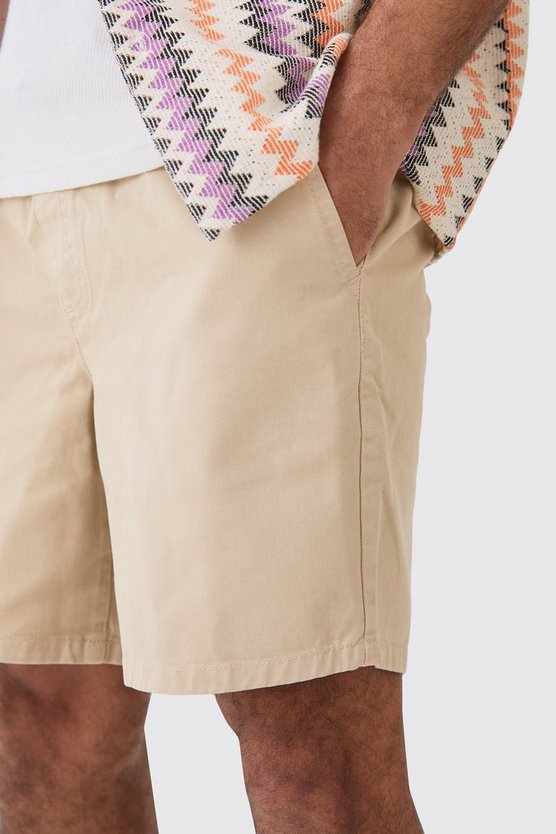 Kurze lockere Shorts in Stone