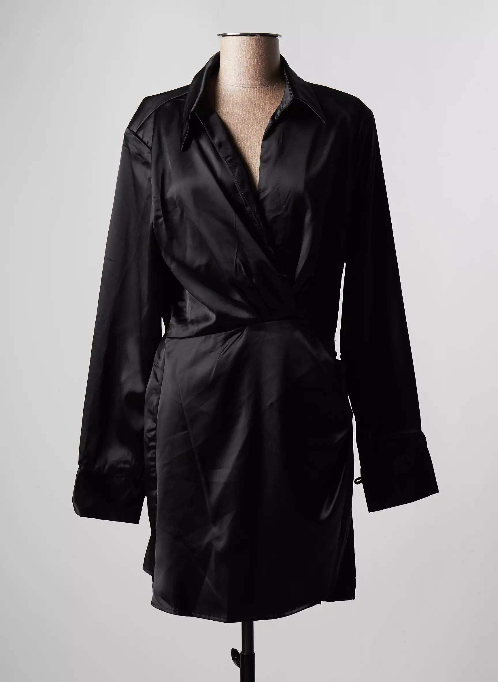 Bisou S Project Robes Courtes Femme couleur noir