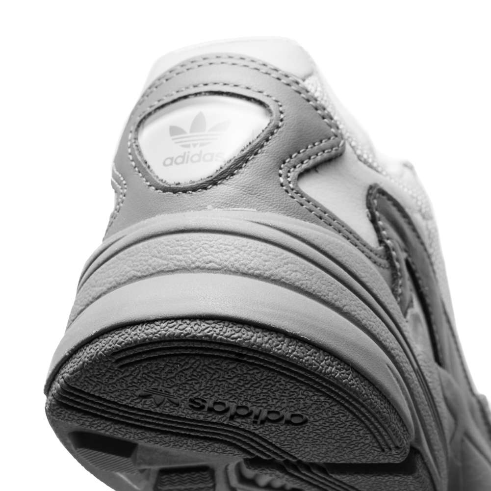 adidas Originals Falcon Damen Sneaker EE5115