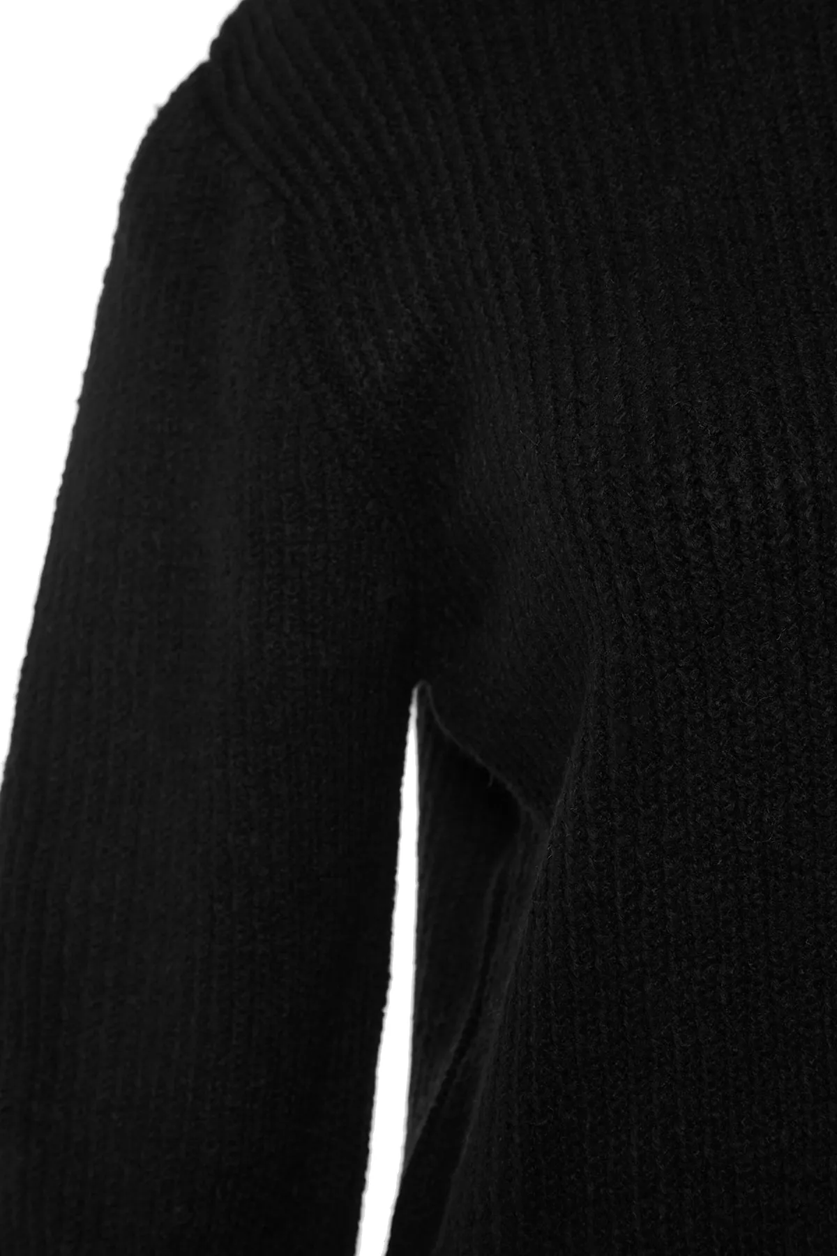 Trendyol Collection  Schwarzer, weich strukturierter Basic-Strickpullover mit weiter Passform TWOAW20FV0142