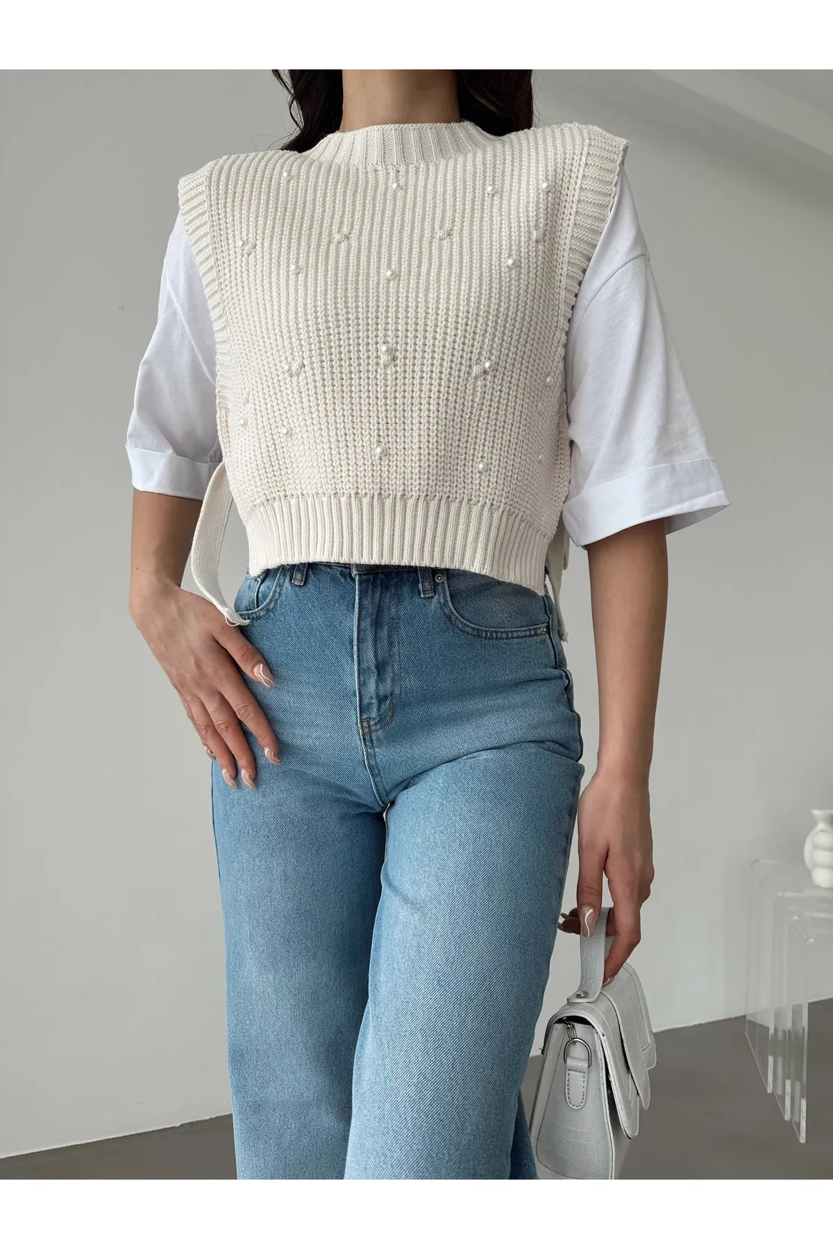 BEJNA  Damen-Strickpullover mit seitlichem Bindeband und Perlendetails