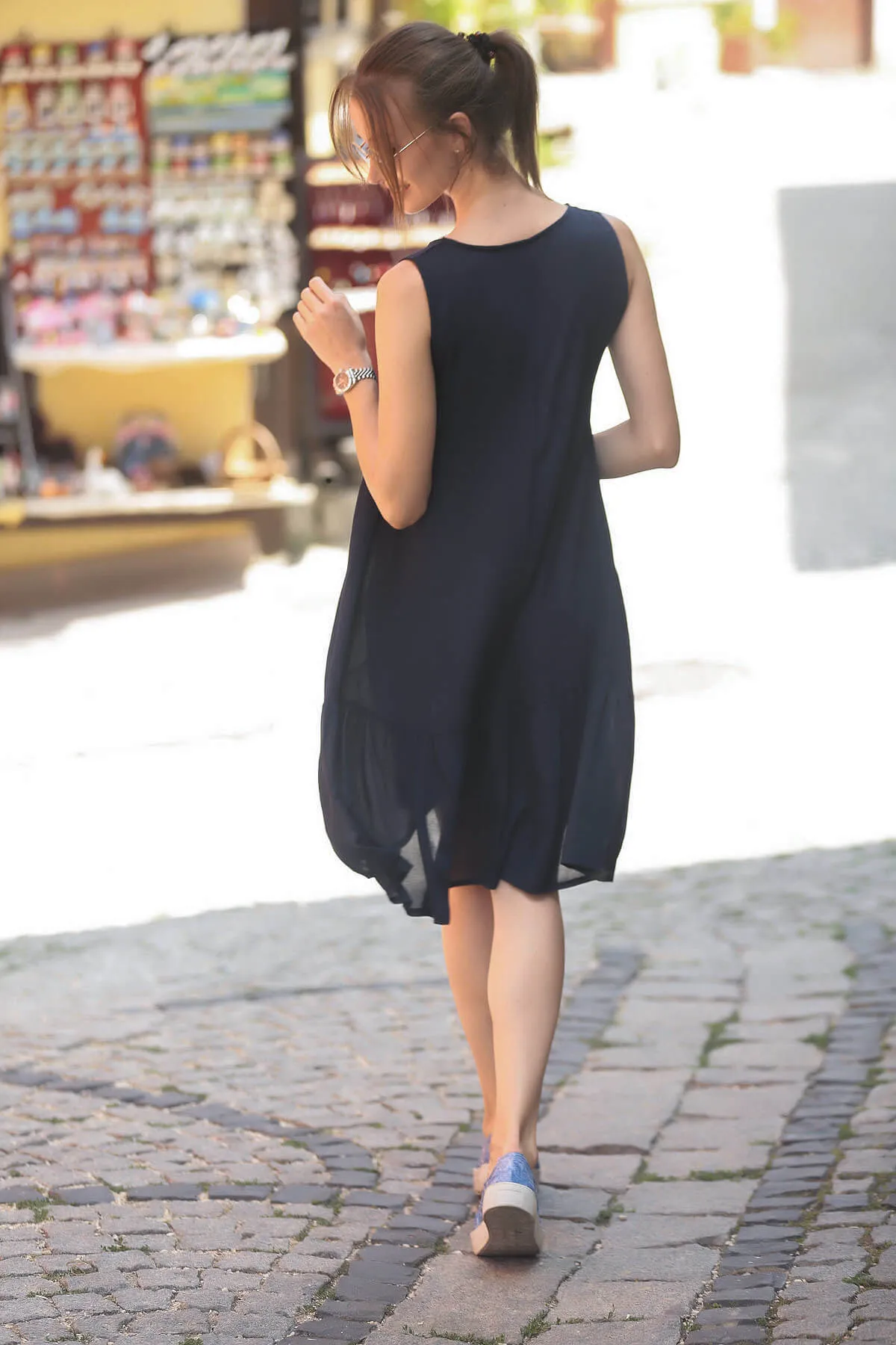 armonika  Marineblaues ärmelloses Rock-Rüschenkleid für Damen ARM-18Y001156