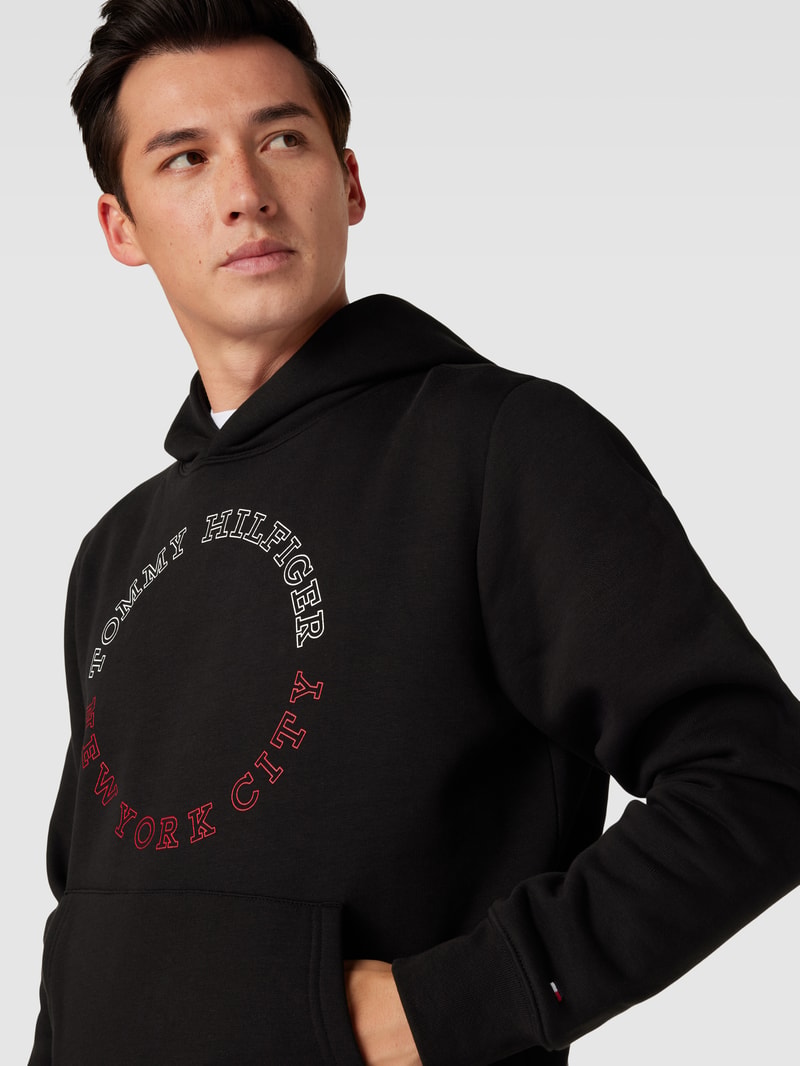 Hoodie mit Label-Print Modell 'MONOTYPE' in schwarz