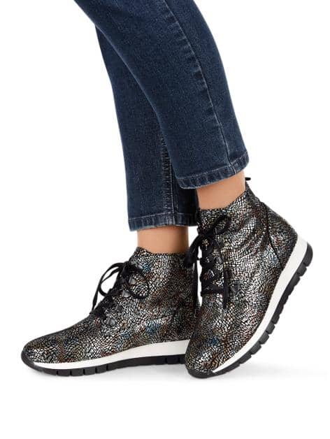 Stiefelette mit Schnellschnürung