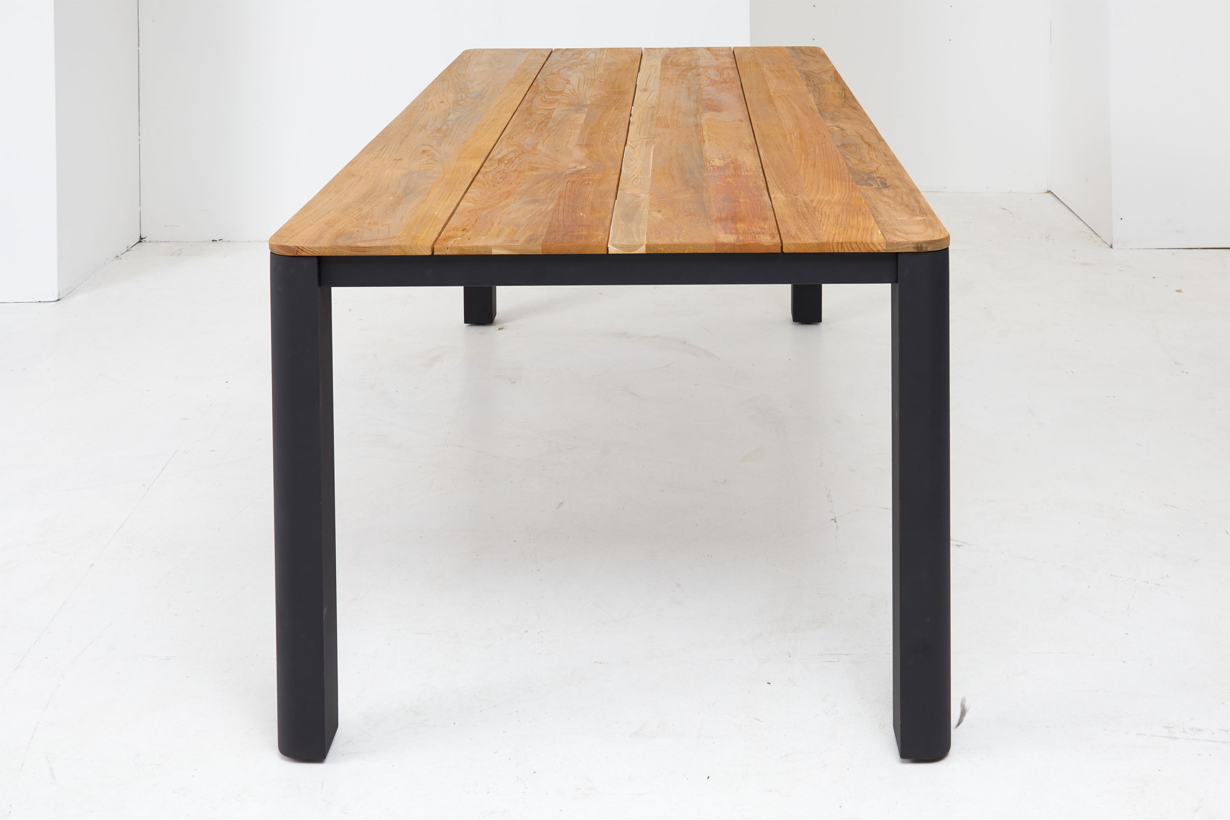 OUTDOORGartentisch Teak/Metall