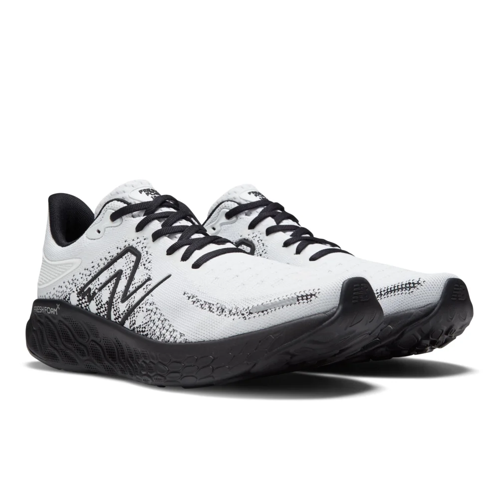 New Balance Fresh Foam X 1080 v12 m1080x12 / weiss