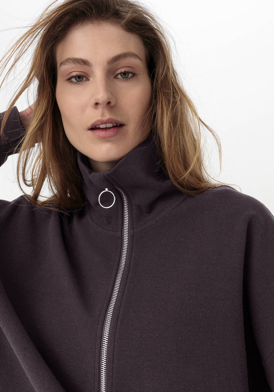 Sweatshirt BetterRecycling aus reiner Bio-Baumwolle