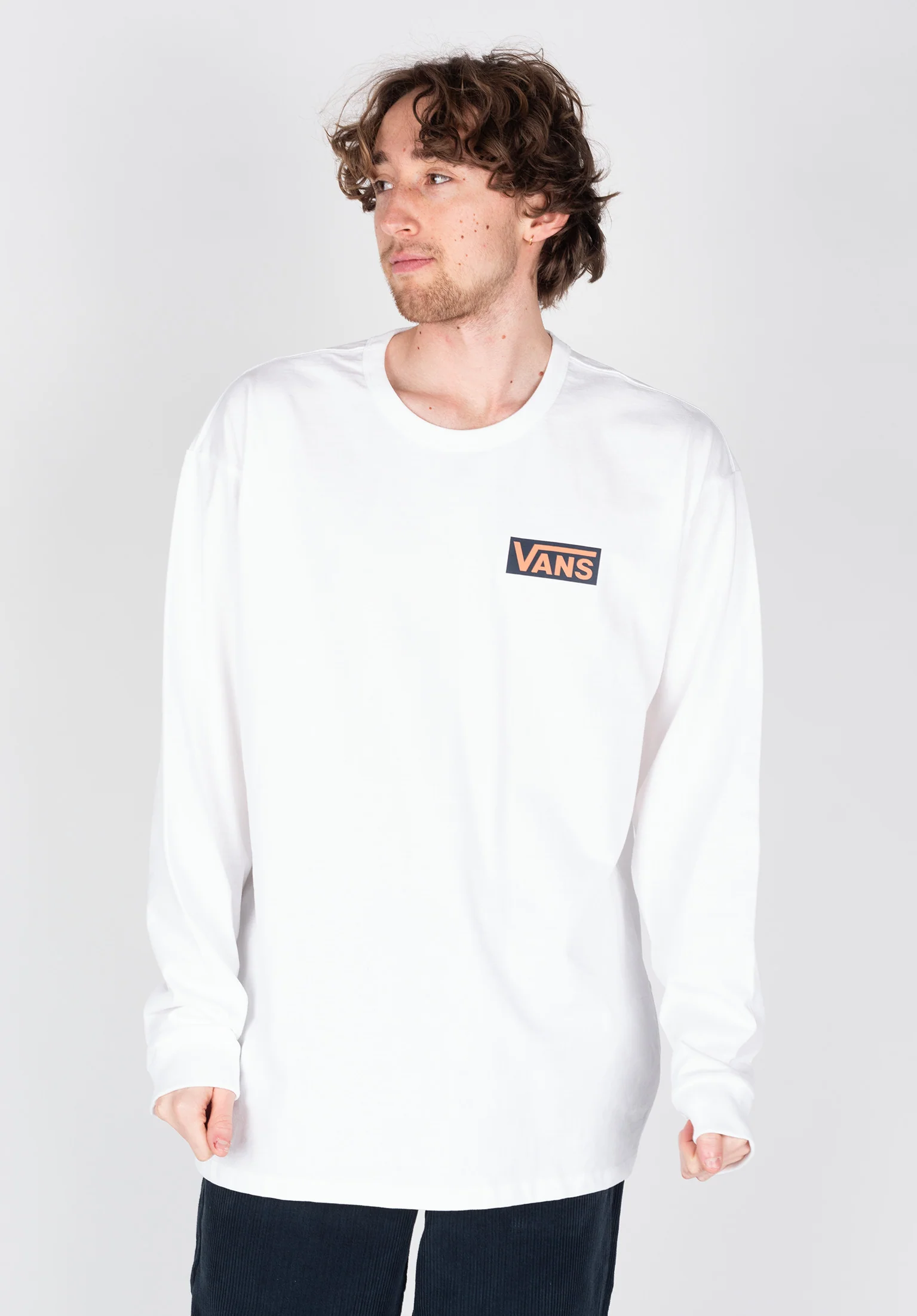Off The Wall II Logo