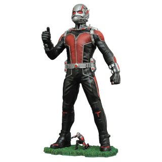 Marvel Gallery PVC Statue Ant-Man (Movie) 23 cm