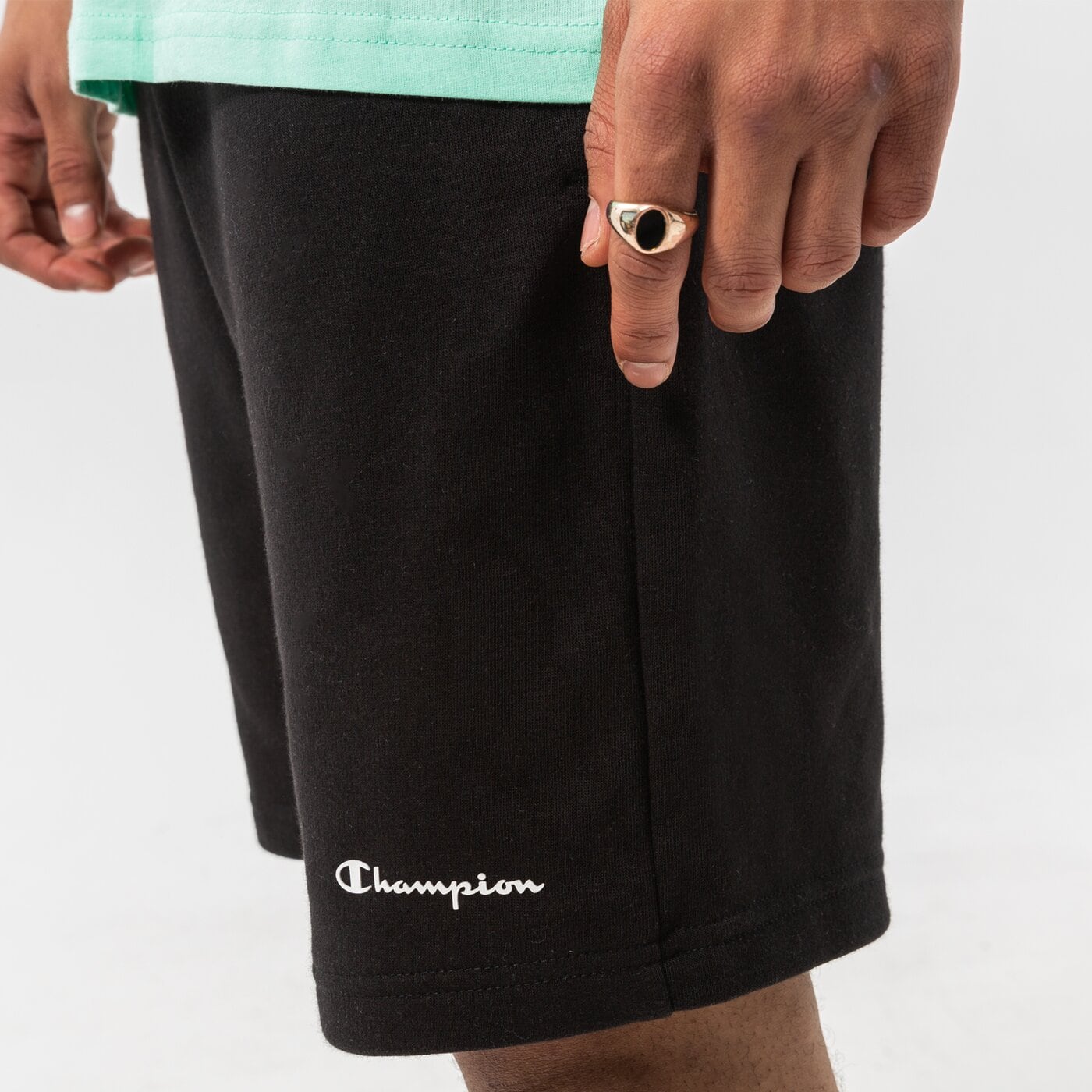 CHAMPION SHORTS BERMUDA Schwarz