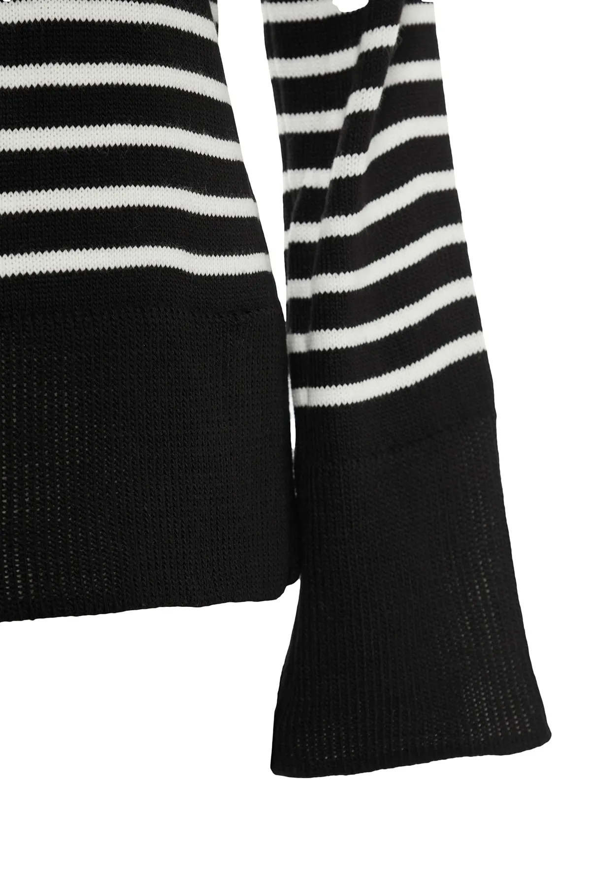 Trendyol Collection  Schwarzer, übergroßer, gestreifter Strickpullover TWOAW23KZ01031