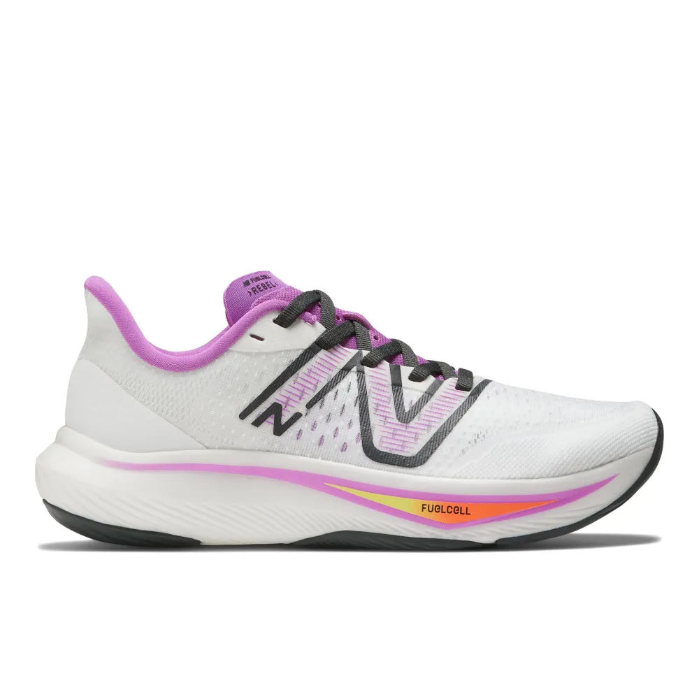 New Balance FuelCell Rebel v3 WFCXCW3-B / weiss