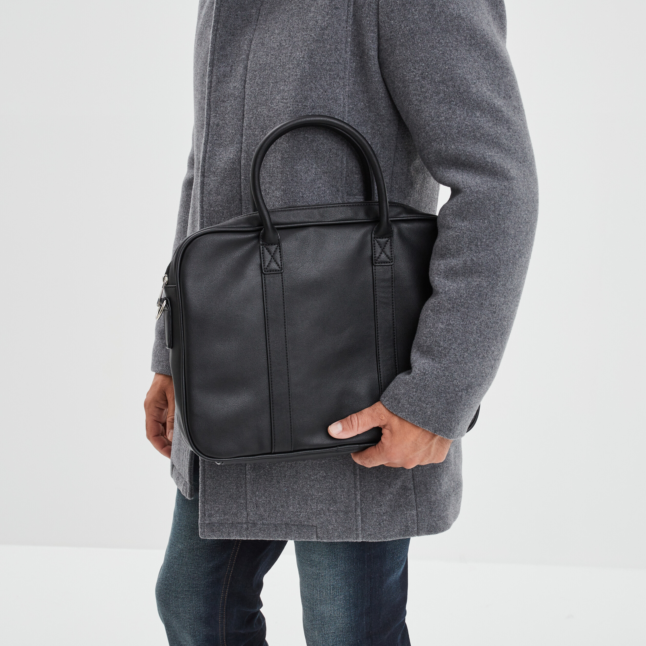 Pochette portable à bandoulière noir homme | La Halle