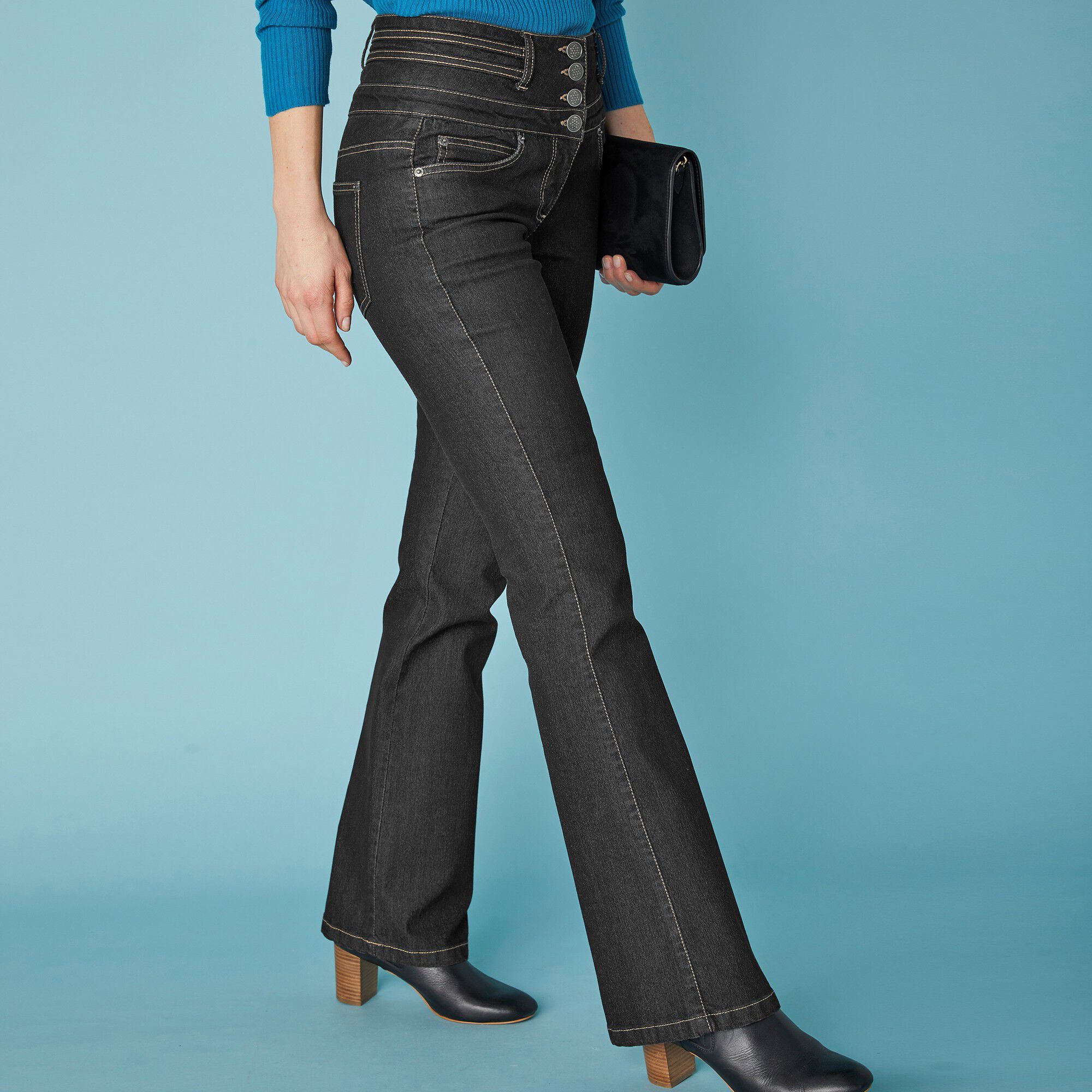 Jean coupe bootcut taille haute stretch