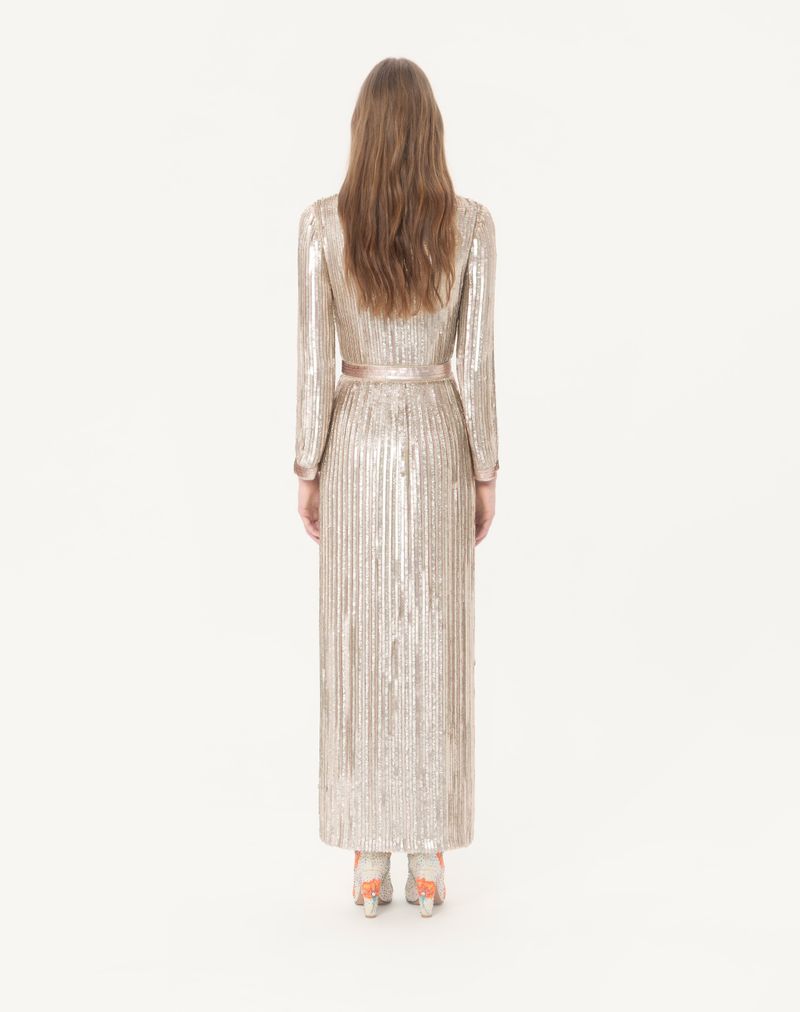 Robe en mousseline brodée