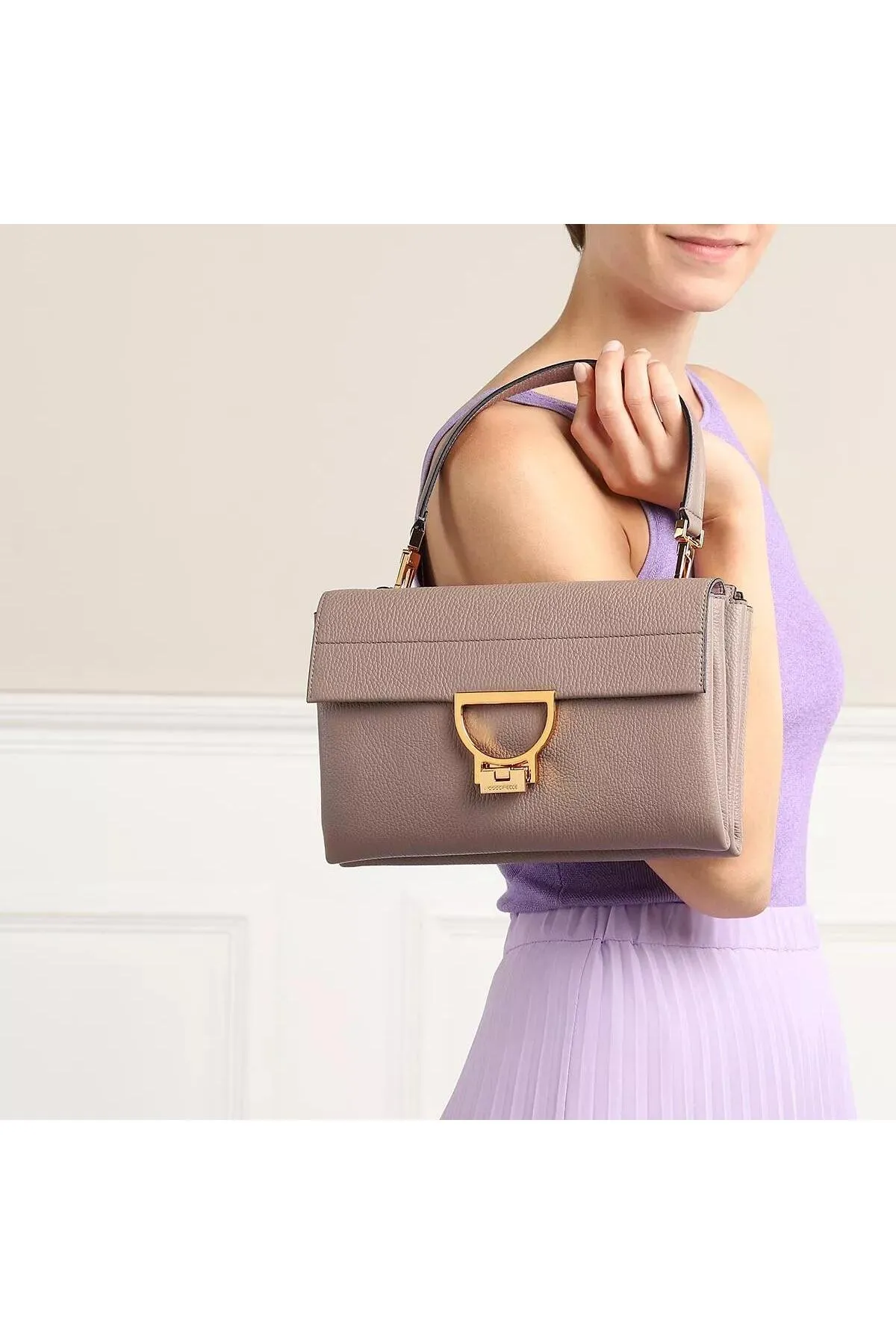 Coccinelle  Arlettis Signature Warm Taupe