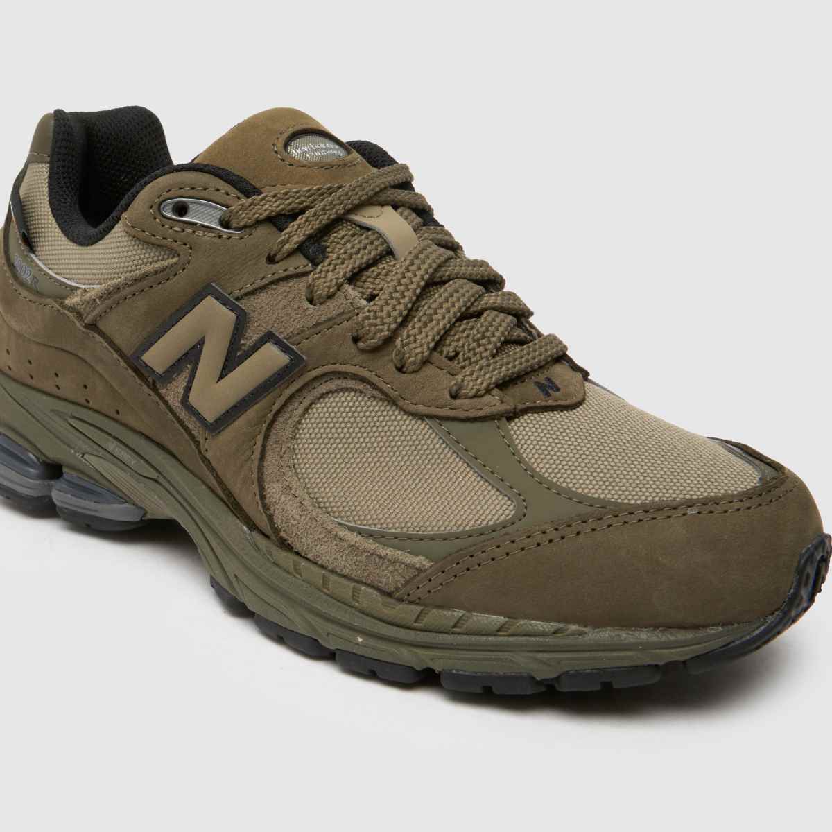 New Balance 2002r – Khakifärgade träningsskor