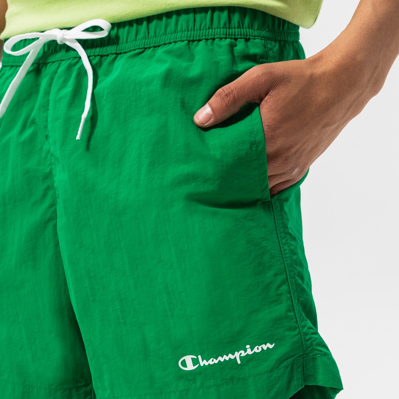 CHAMPION SHORTS BEACHSHORT Grün